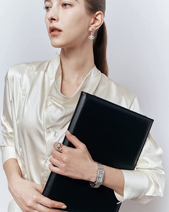 SAGA Square Bracelet Wristwatch